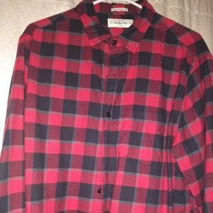 Men's button down flannel